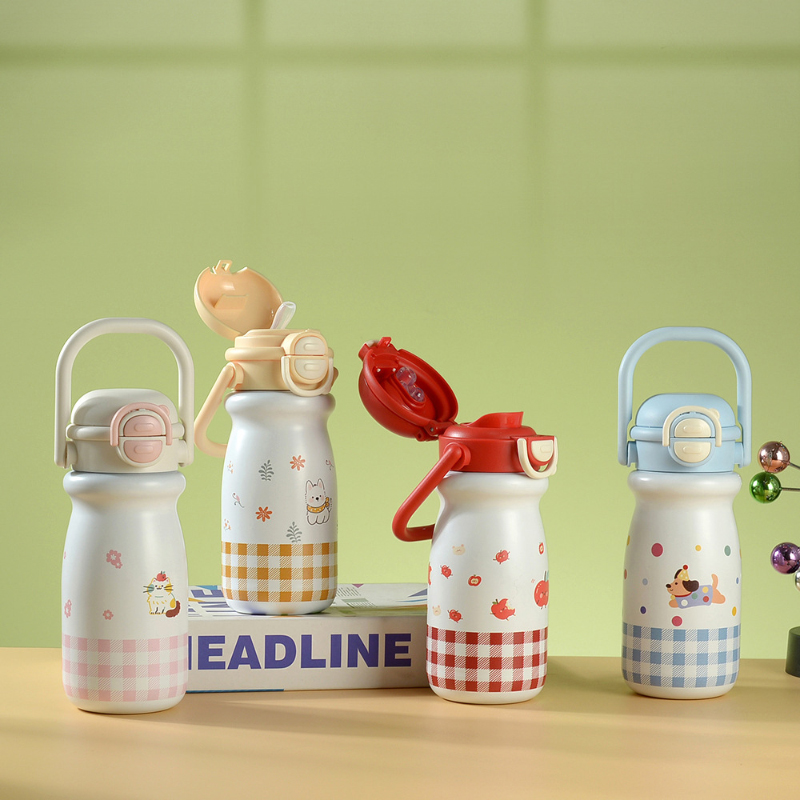 兒童便攜保溫杯