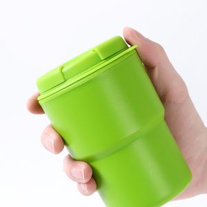 Silicone tumbler with lid carry-on glass