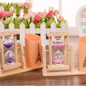 Creative rotating hourglass wooden pen holder