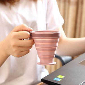 Portable silicone folding water bottle