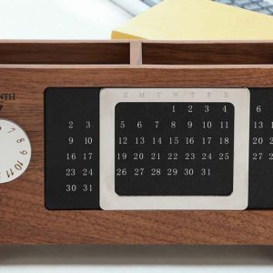 Wooden calendar ornament to store pen holder