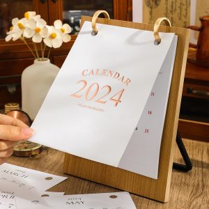 Wooden desk calendar table ornaments