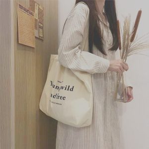 Large-capacity zippered canvas bag