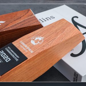 Solid wood high-grade wood trophies
