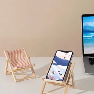 Wooden phone holder in the shape of a beach chair