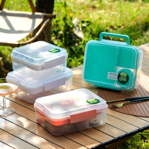 Transparent minimalist plastic bento box