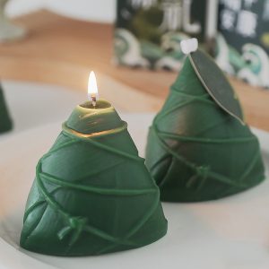 Dragon Boat Festival zongzi shaped scented candle