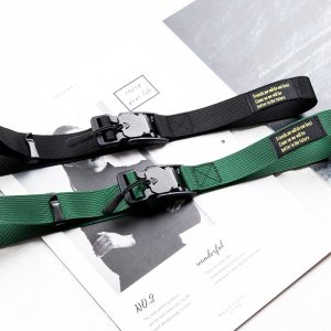 Magnetic vanadium canvas belt